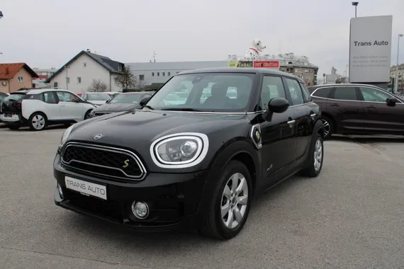 Mini Countryman SE ALL4 PLUG IN HYBRID *NAVI,LED,KAMERA* Image 1