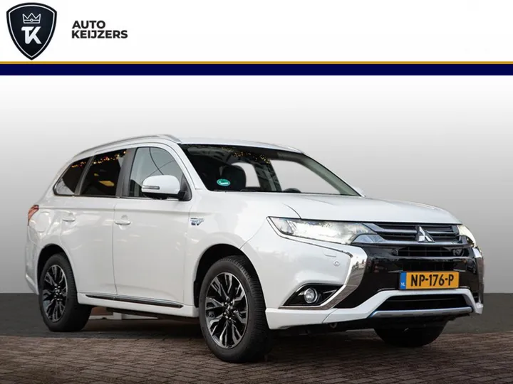 Mitsubishi Outlander 2.0 PHEV Instyle Plus  Image 1