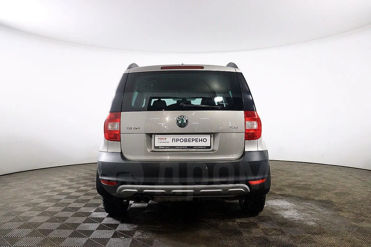 Skoda Yeti Image 6